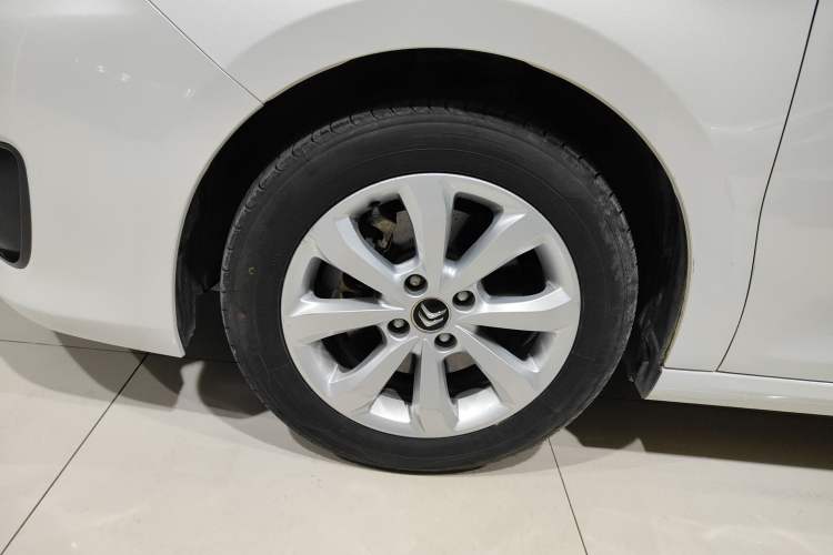 Used Citroen C4 Sega 2016 1.6L Automatic Comfort Model Exterior 7