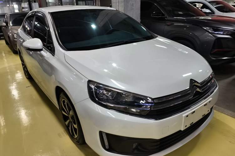 Used Citroen C4 Sega 2016 1.6L Automatic Luxury Model Front Right 45 Deg