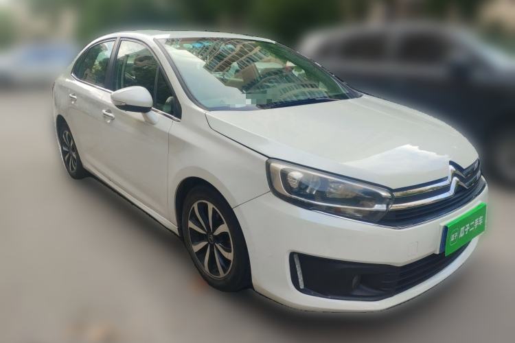 Used Citroen C4 Sega 2016 1.6L Automatic Luxury Model Front Right 45 Deg