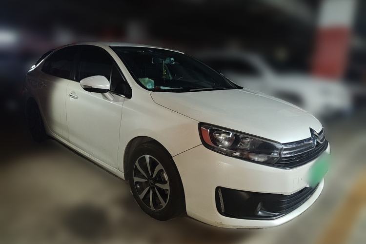 Used Citroen C4 Sega 2016 1.6L Automatic Luxury Model Front Right 45 Deg