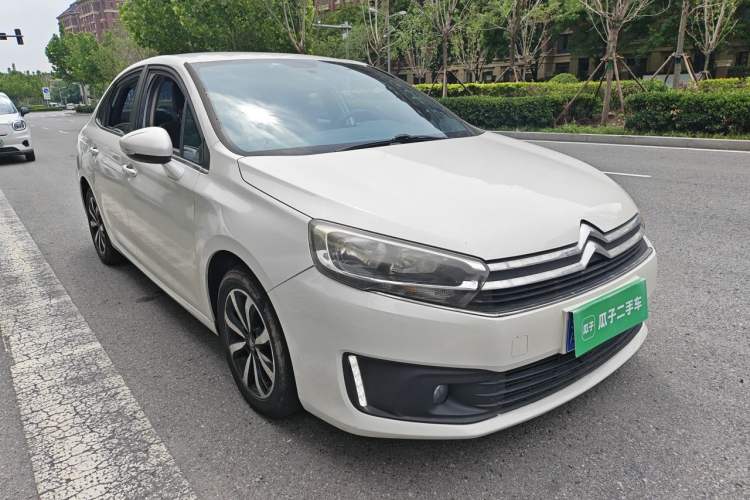 Used Citroen C4 Sega 2016 1.6L Automatic Luxury Model Front Right 45 Deg