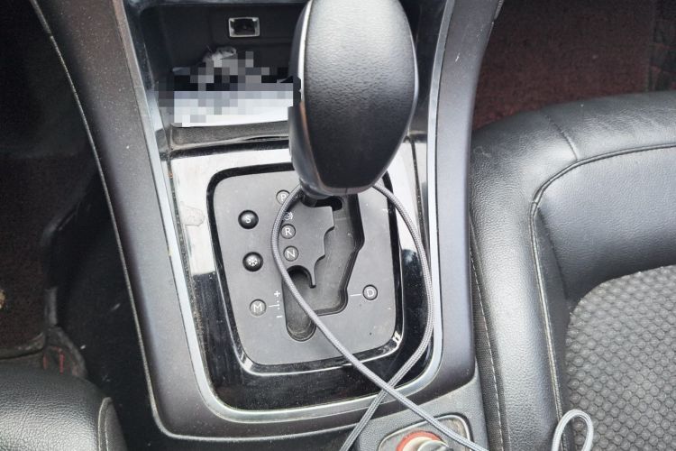 Used Citroen C4 Sega 2016 1.6L Automatic Luxury Model Gear Lever