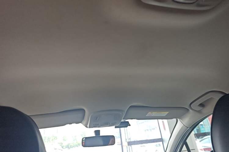 Used Citroen C4 Sega 2016 1.6L Automatic Luxury Model Headliner