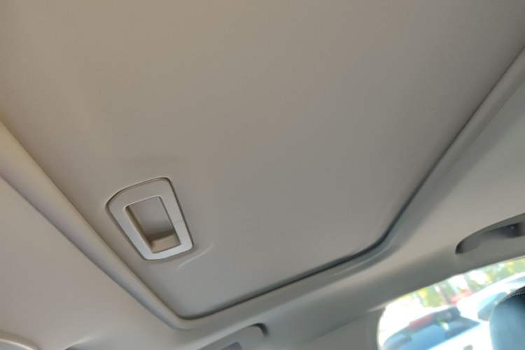 Used Citroen C4 Sega 2016 1.6L Automatic Comfort Model Headliner