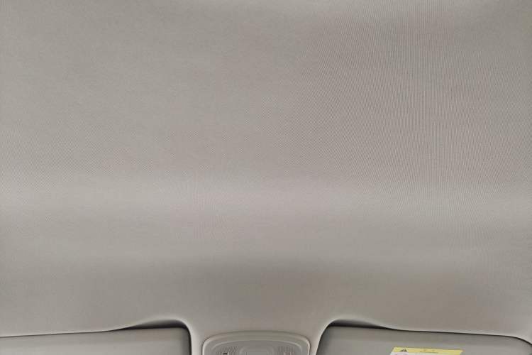Used Citroen C4 Sega 2016 1.6L Automatic Luxury Model Headliner