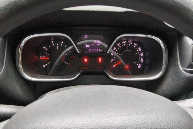 Used Citroen C4 Sega 2016 1.6L Automatic Comfort Model Instrument Cluster