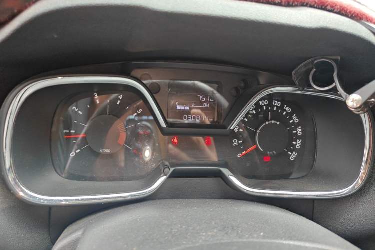 Used Citroen C4 Sega 2016 1.6L Manual Luxury Model Instrument Cluster