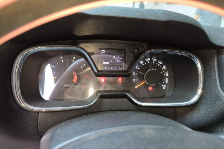 Used Citroen C4 Sega 2016 1.6L Automatic Comfort Model Instrument Cluster