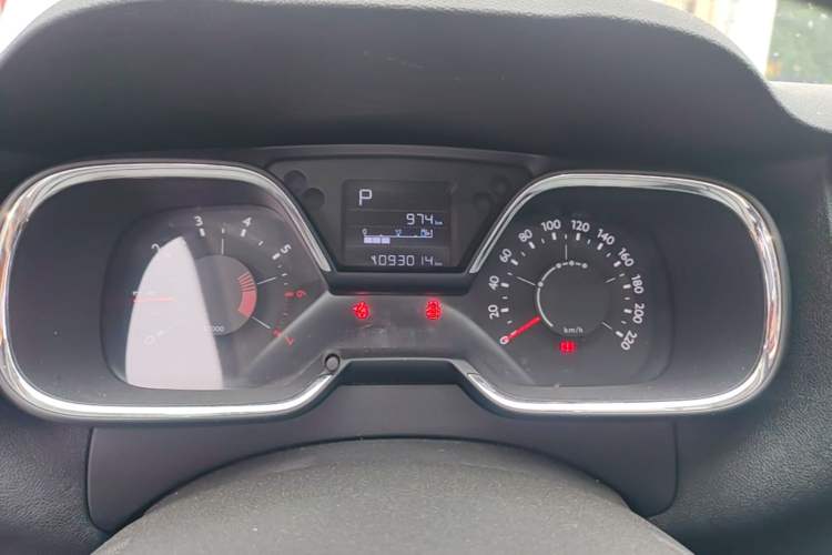 Used Citroen C4 Sega 2016 1.6L Automatic Luxury Model Instrument Cluster