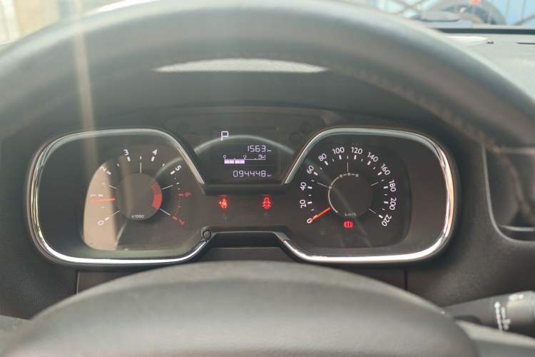 Used Citroen C4 Sega 2016 1.6L Automatic Luxury Model Instrument Cluster