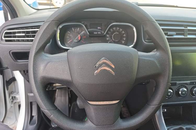 Used Citroen C4 Sega 2016 1.6L Manual Comfort Model Instrument Cluster
