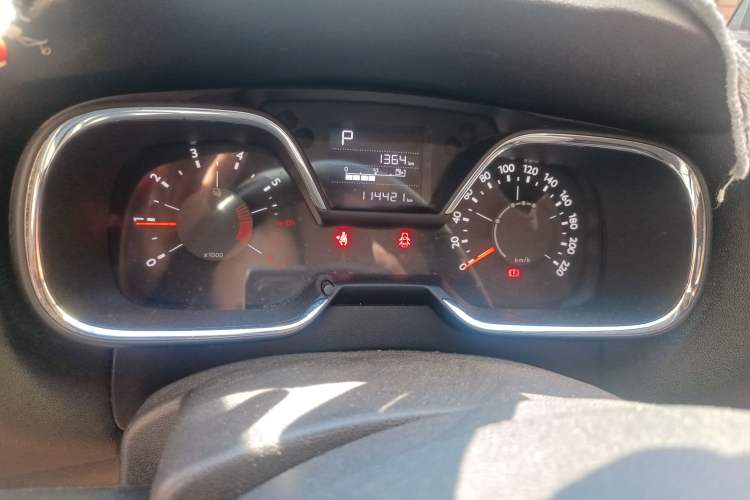 Used Citroen C4 Sega 2016 1.2THP Automatic Luxury Model Instrument Cluster