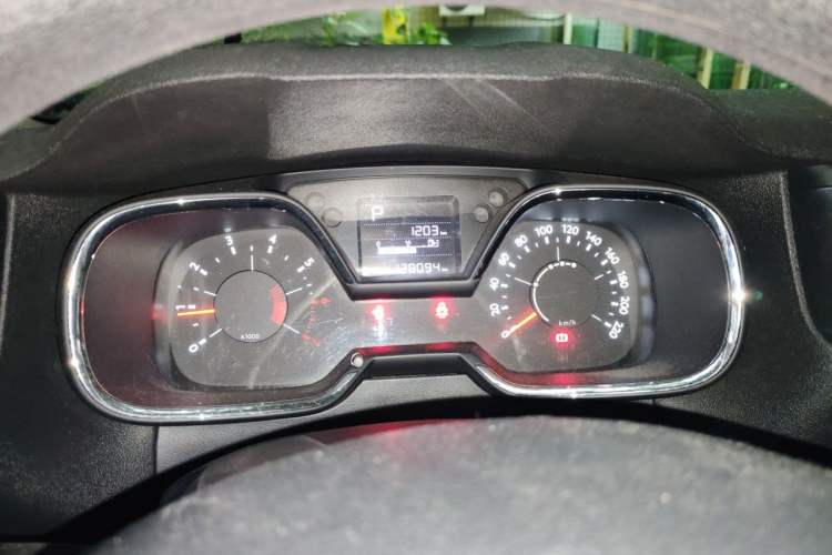 Used Citroen C4 Sega 2016 1.6L Automatic Comfort Model Instrument Cluster