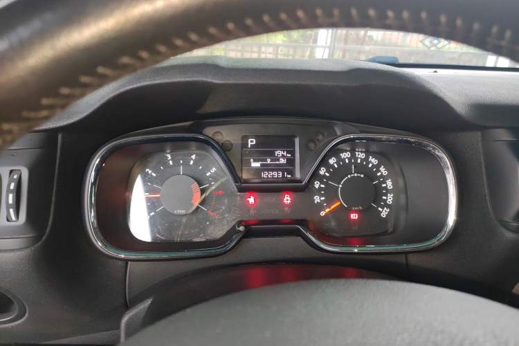 Used Citroen C4 Sega 2016 1.6L Automatic Luxury Model Instrument Cluster