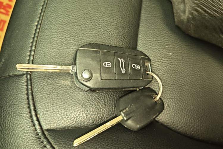 Used Citroen C4 Sega 2016 1.6L Manual Comfort Model Interior 1