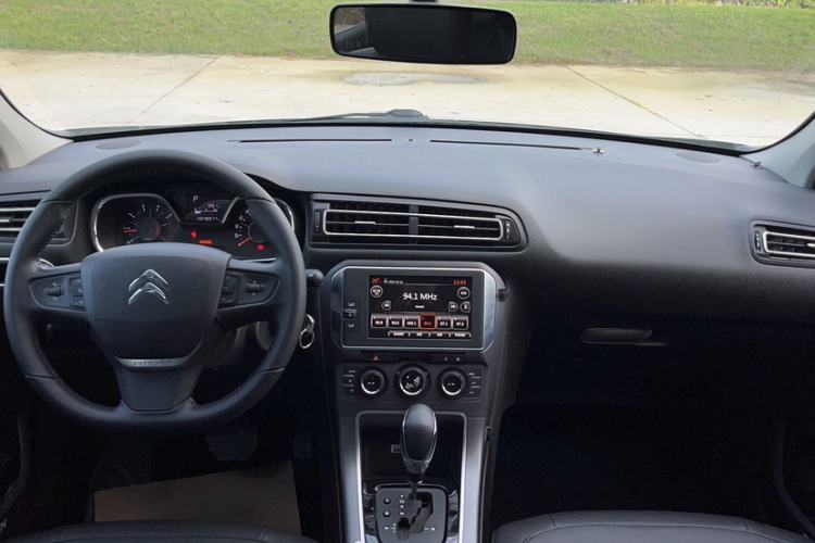 Used Citroen C4 Sega 2016 1.6L Automatic Luxury Model Interior 1