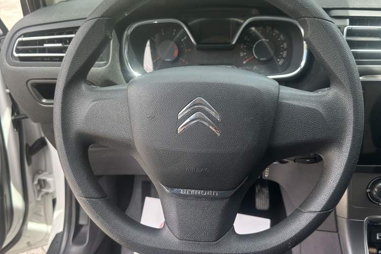 Used Citroen C4 Sega 2016 1.6L Manual Comfort Model Interior 2