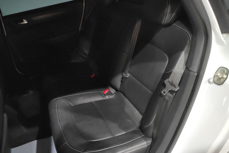Used Citroen C4 Sega 2016 1.6L Automatic Comfort Model Interior 4