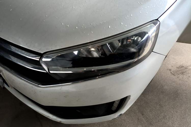 Used Citroen C4 Sega 2016 1.6L Automatic Luxury Model Left Front Headlight