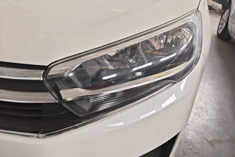 Used Citroen C4 Sega 2016 1.6L Manual Comfort Model Left Front Headlight