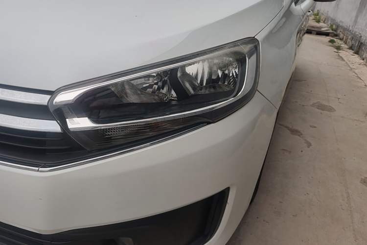 Used Citroen C4 Sega 2016 1.6L Manual Comfort Model Left Front Headlight