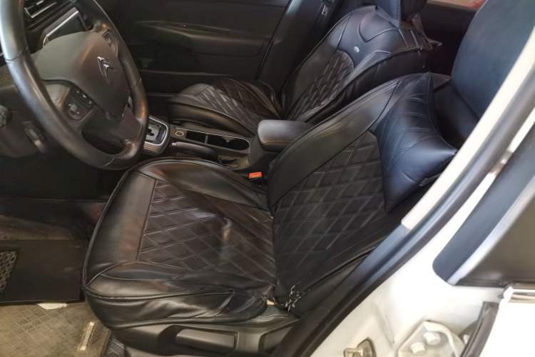 Used Citroen C4 Sega 2016 1.6L Automatic Luxury Model Left Front Seat