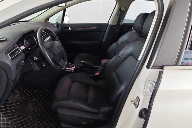 Used Citroen C4 Sega 2016 1.6THP Automatic Flagship Model Left Front Seat