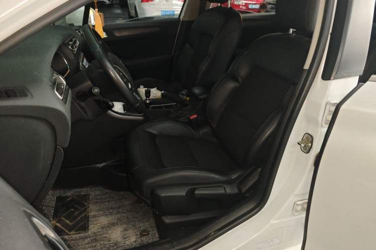 Used Citroen C4 Sega 2016 1.6L Manual Luxury Model Left Front Seat