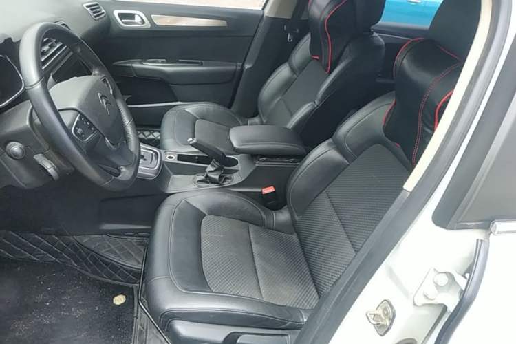 Used Citroen C4 Sega 2016 1.6L Automatic Luxury Model Left Front Seat