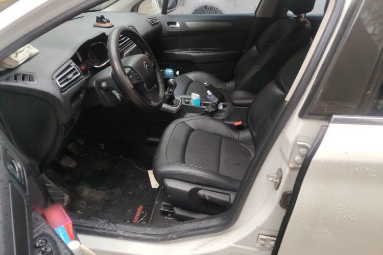 Used Citroen C4 Sega 2016 1.6L Manual Luxury Model Left Front Seat
