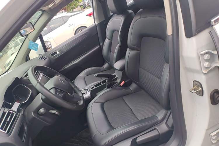 Used Citroen C4 Sega 2016 1.6L Automatic Luxury Model Left Front Seat