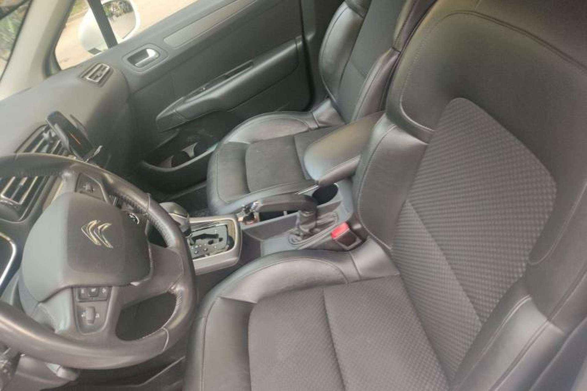 Used Citroen C4 Sega 2016 1.6L Automatic Luxury Model Left Front Seat
