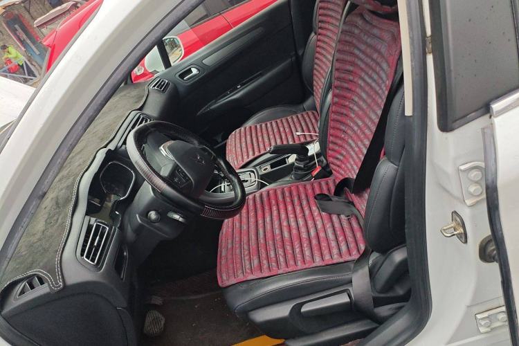 Used Citroen C4 Sega 2016 1.6L Automatic Luxury Model Left Front Seat