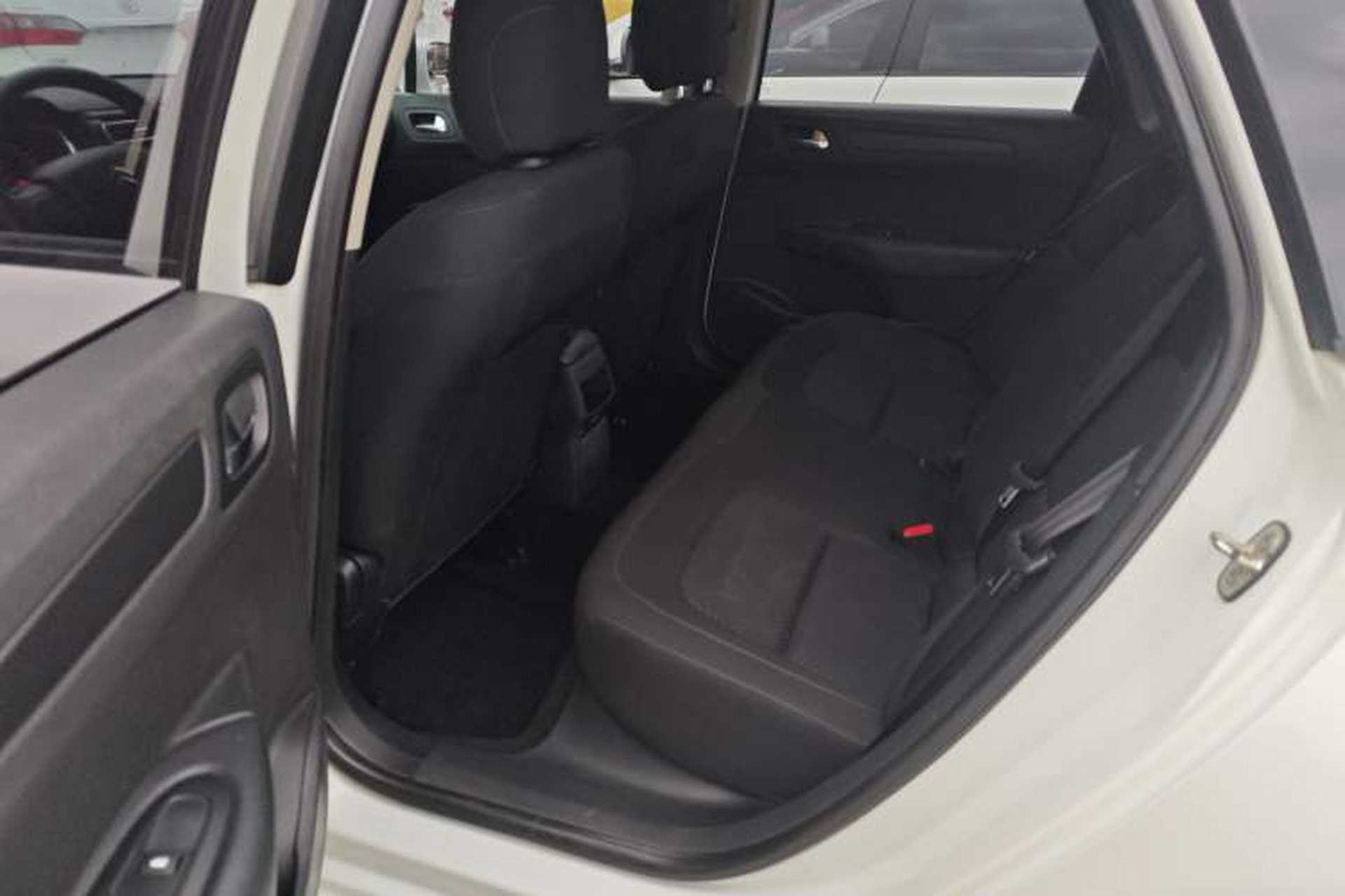 Used Citroen C4 Sega 2016 1.6L Automatic Comfort Model Left Rear Seat