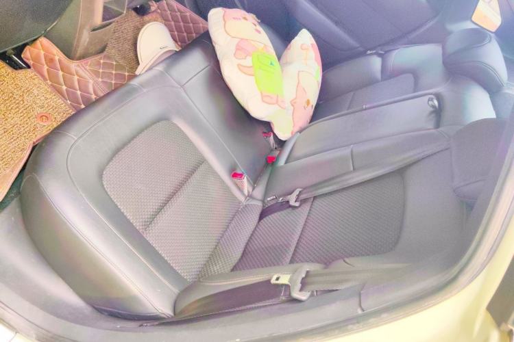 Used Citroen C4 Sega 2016 1.6L Automatic Luxury Model Left Rear Seat