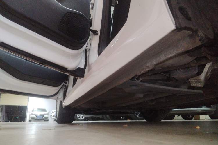 Used Citroen C4 Sega 2016 1.6L Automatic Comfort Model Left Side Sill