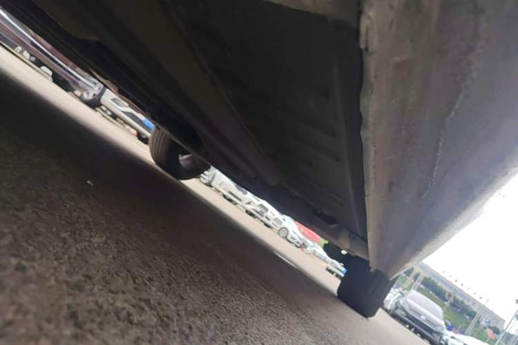 Used Citroen C4 Sega 2016 1.6L Automatic Luxury Model Left Side Sill