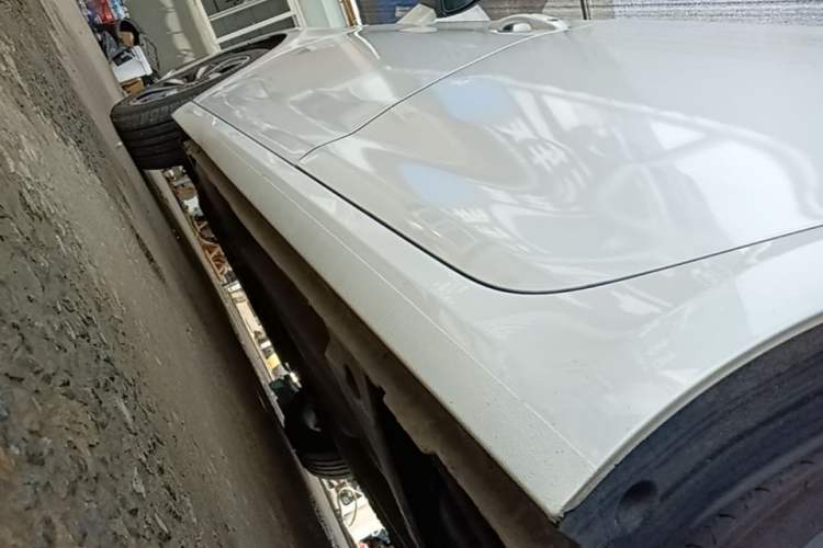 Used Citroen C4 Sega 2016 1.6L Automatic Luxury Model Left Side Sill