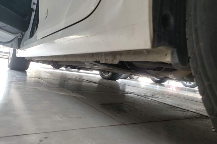 Used Citroen C4 Sega 2016 1.6L Automatic Comfort Model Left Side Sill