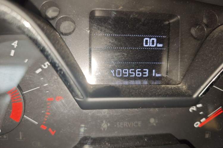 Used Citroen C4 Sega 2016 1.6L Manual Luxury Model Odometer Close Up