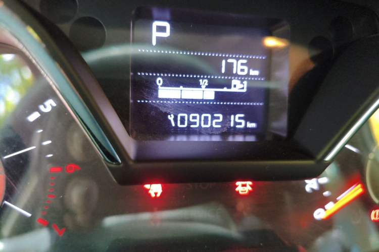 Used Citroen C4 Sega 2016 1.6L Automatic Luxury Model Odometer Close Up