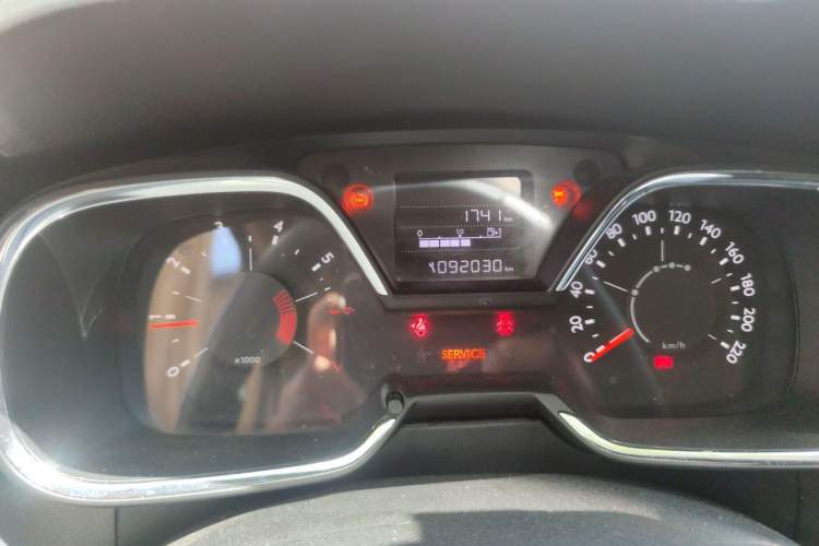 Used Citroen C4 Sega 2016 1.6L Manual Luxury Model Odometer Close Up