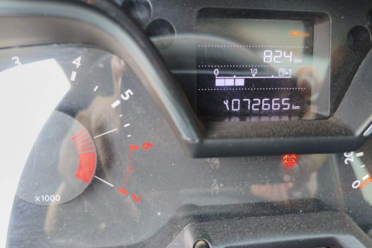 Used Citroen C4 Sega 2016 1.6L Manual Comfort Model Odometer Close Up