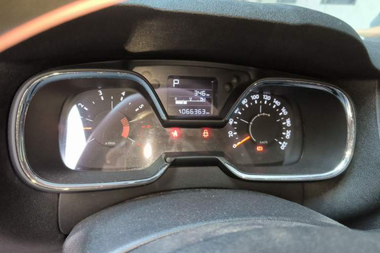 Used Citroen C4 Sega 2016 1.6L Automatic Comfort Model Odometer Close Up