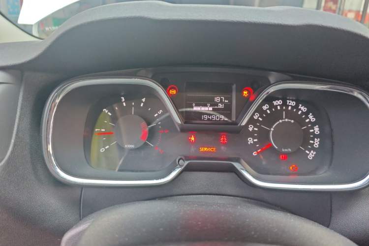 Used Citroen C4 Sega 2016 1.6L Manual Luxury Model Odometer Close Up