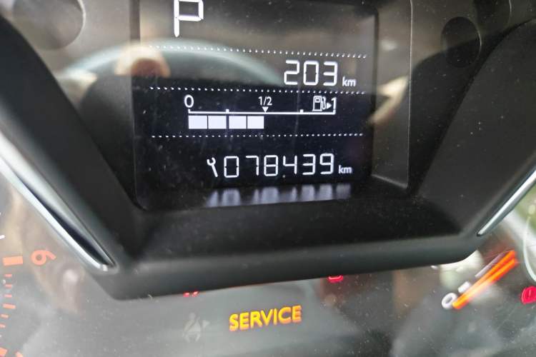 Used Citroen C4 Sega 2016 1.6L Automatic Luxury Model Odometer Close Up