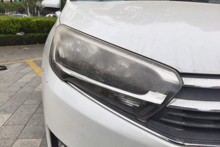Used Citroen C4 Sega 2016 1.6L Automatic Luxury Model Right Front Headlight