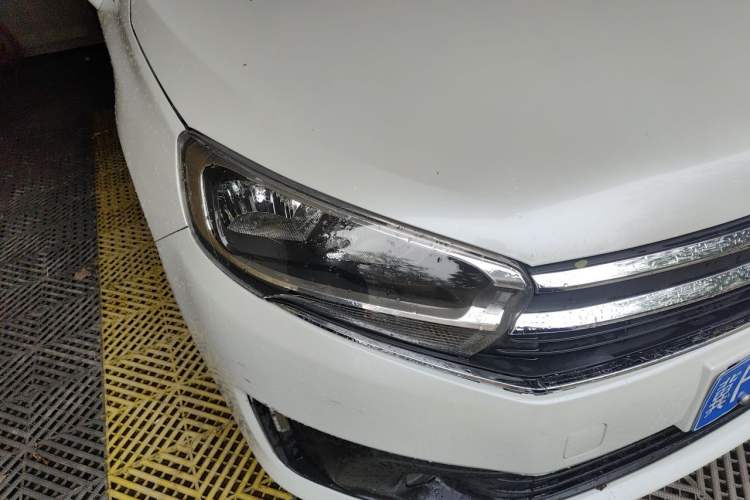 Used Citroen C4 Sega 2016 1.6L Manual Comfort Model Right Front Headlight