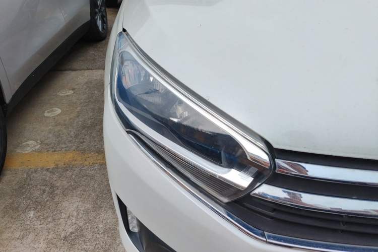 Used Citroen C4 Sega 2016 1.6L Automatic Luxury Model Right Front Headlight