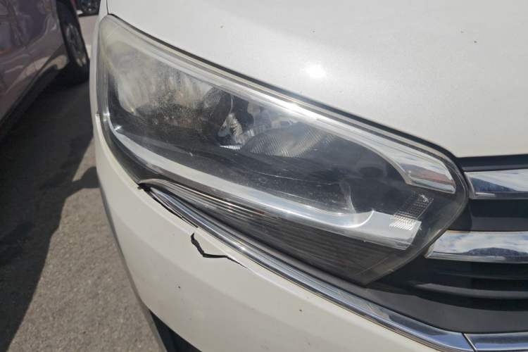 Used Citroen C4 Sega 2016 1.6L Automatic Comfort Model Right Front Headlight